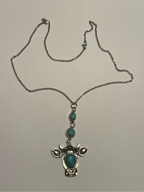 Country Western Highland Cow Boho Pendant Necklace with Turquoise Stones